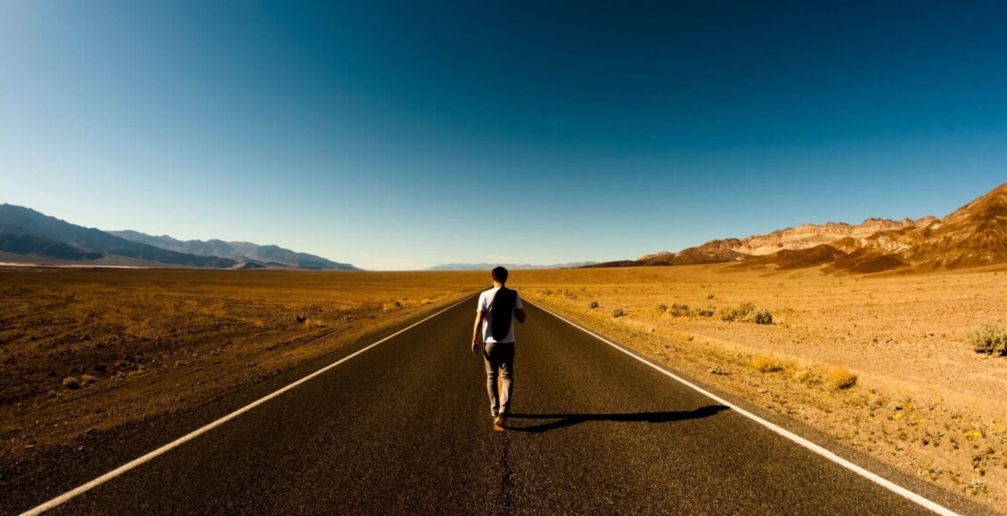 حياتنا جميعا لم تنتهِ ما دمنا على قيد الحياة - زينب شاكر